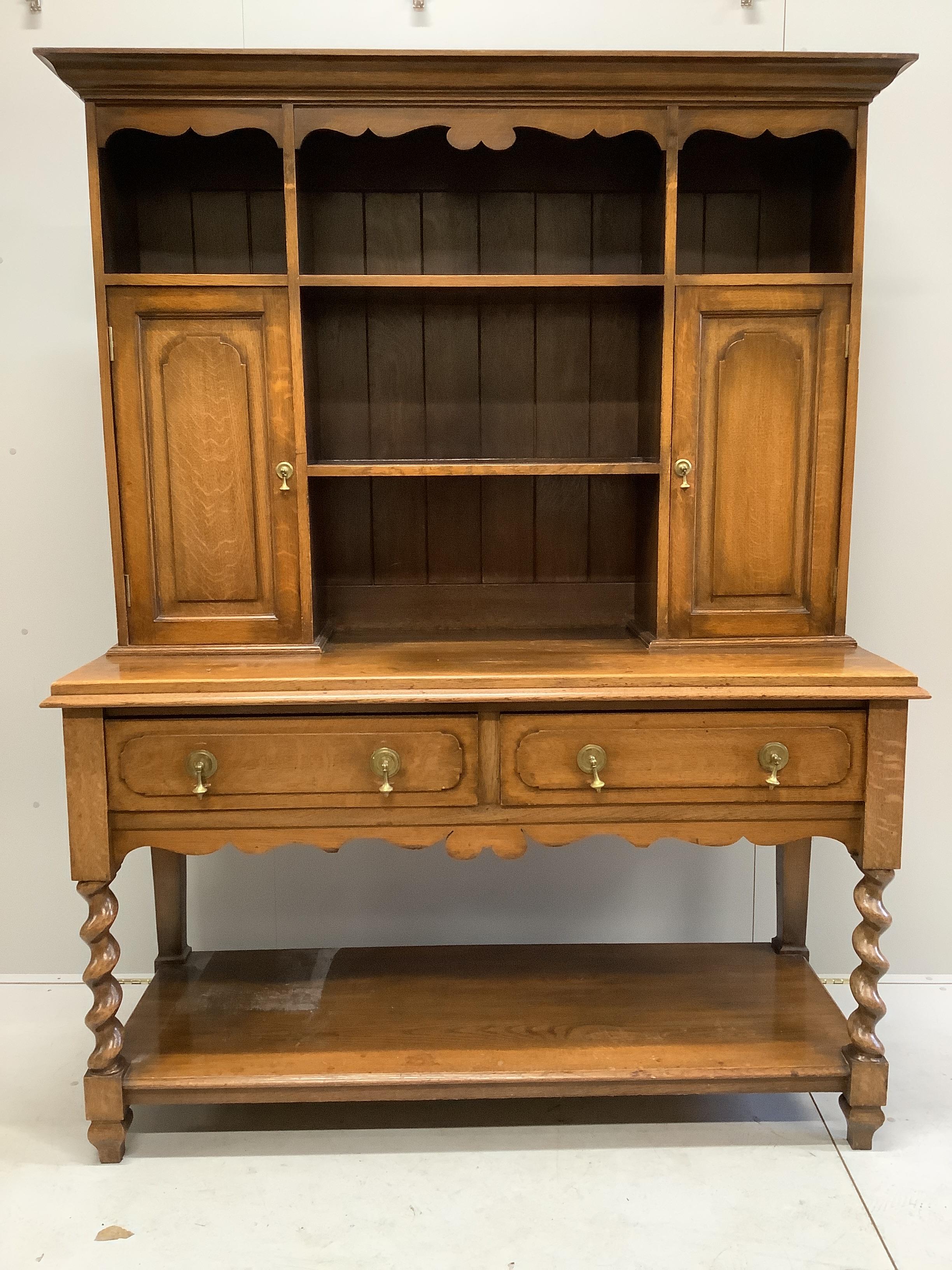 An early 20th century oak Welsh potboard dresser, width 156cm, depth 58cm, height 204cm